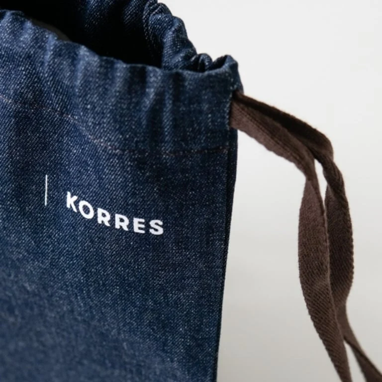 KORRES Blue Gift Pouch Large 31x40cm - Image 3